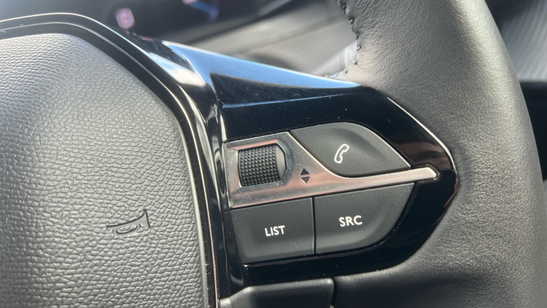 Peugeot 2008 1.2 PureTech 130 Allure 5dr Petrol Estate